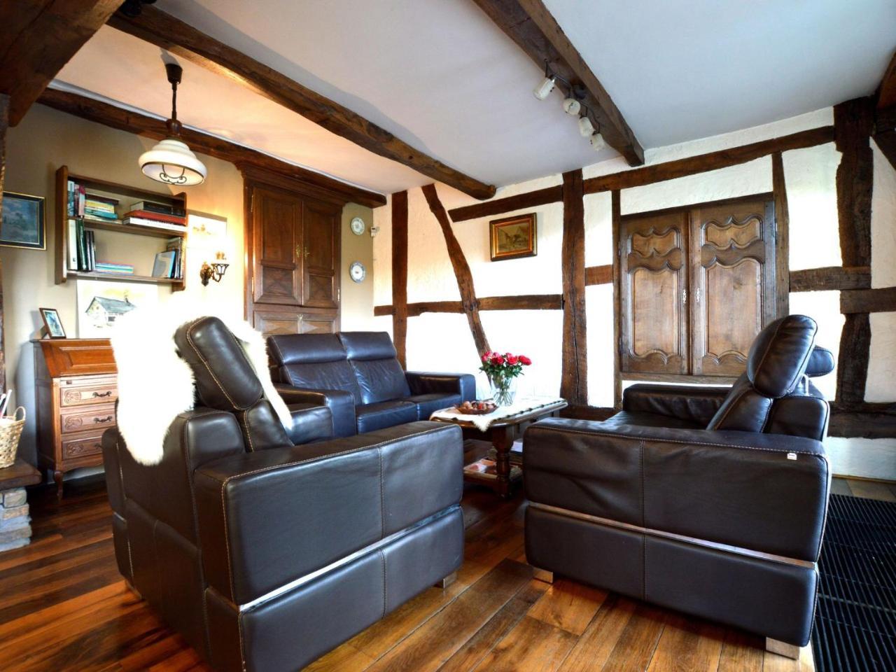 Cozy Cottage In Malmedy With Large Garden Екстериор снимка